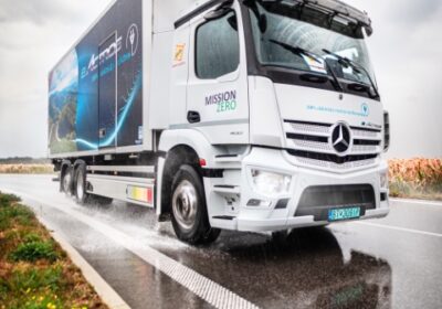 Daimler Truck a Geis testovali na Slovensku elektrický eActros