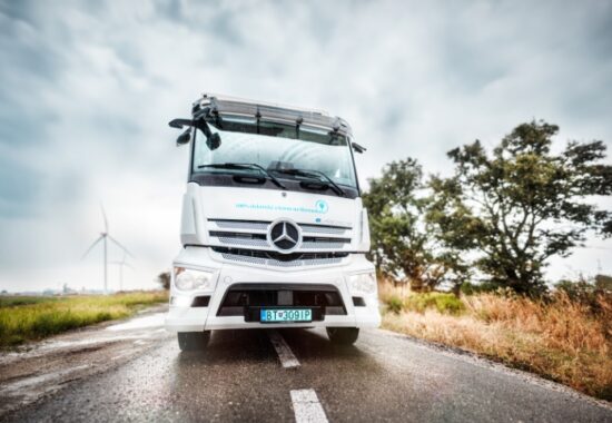 Poland wants to massively subsidise electric trucks, Slovakia risks losing market